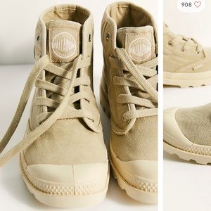 Palladium Pampa Hi Canvas Boots
